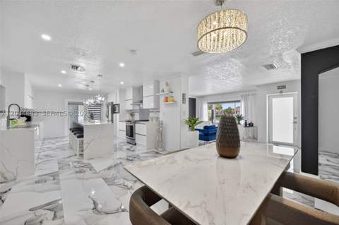 12121 SW 107th St, Miami FL - photo 17 of 53