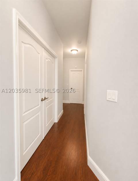 7856 NW 167th Ter, Miami Lakes FL - photo 14 of 24