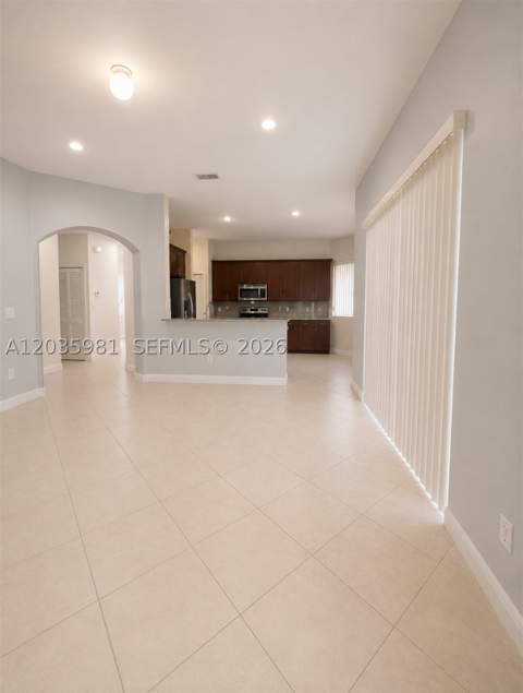 7856 NW 167th Ter, Miami Lakes FL - photo 8 of 24