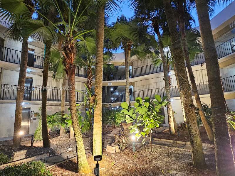 3 bedroom Condominium at 8075 SW 107th Ave 114, The Horizons Condo #7, Miami — photo 3