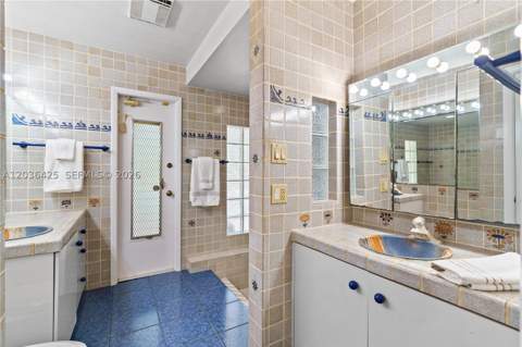 15200 SW 88th Ave, Palmetto Bay FL - photo 22 of 47