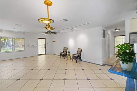 15200 SW 88th Ave, Palmetto Bay FL - photo 9 of 47