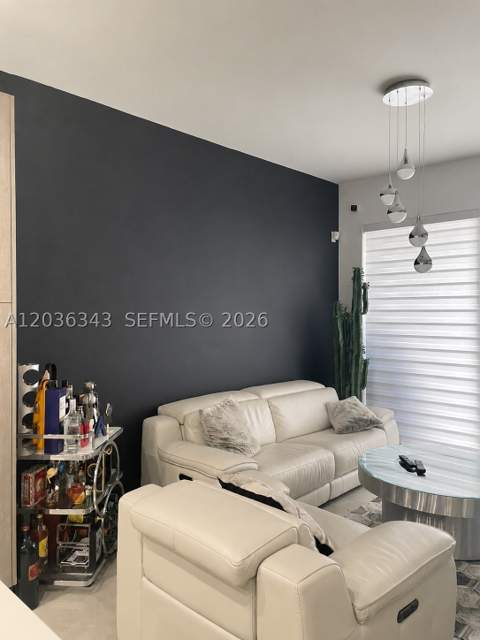 7117 NW 103rd Path, Doral FL - photo 9 of 59