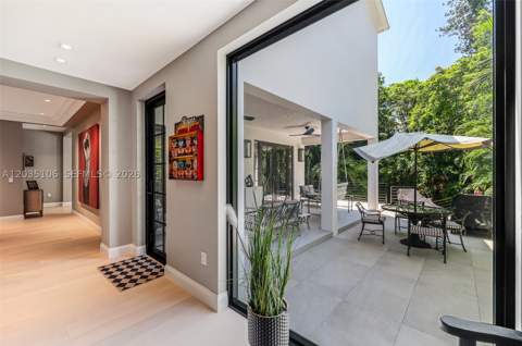3120 Brickell Ave, Miami FL - photo 13 of 66