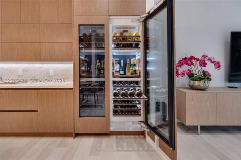 470 S Shore Dr, Miami Beach FL - photo 18 of 75