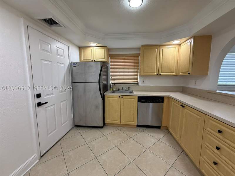 3 bedroom Condominium at 8500 SW 109th Ave 6-109, Courtyards At Kendall Con, Miami — photo 5