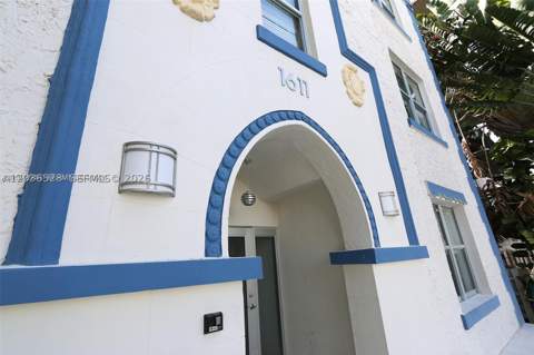 1611 Meridian Ave 202, Miami Beach FL - photo 14 of 15