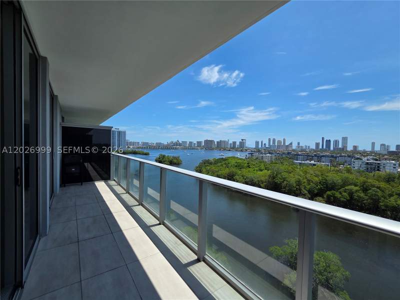 2 bedroom Condominium at 16385 Biscayne Blvd 1019, The Harbour South Condo, North Miami Beach — photo 5