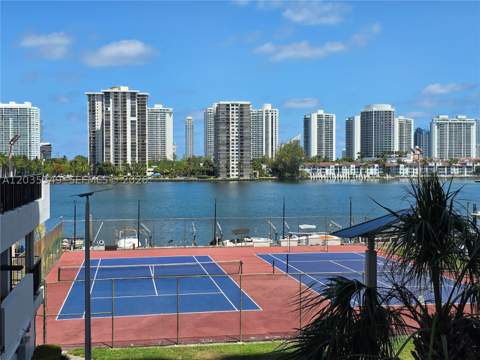 2780 NE 183rd St 1111, Aventura FL - photo 19 of 26