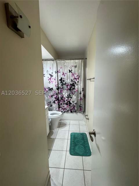 8625 NW 8th St 310, Miami FL - photo 14 of 39