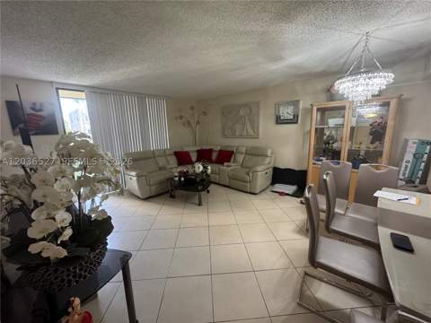 8625 NW 8th St 310, Miami FL - photo 9 of 39
