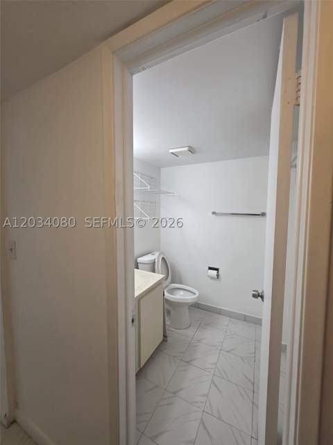 9429 Fontainebleau Blvd 207-33, Miami FL - photo 17 of 40