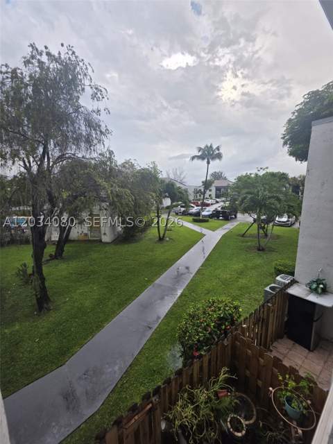 9429 Fontainebleau Blvd 207-33, Miami FL - photo 18 of 40