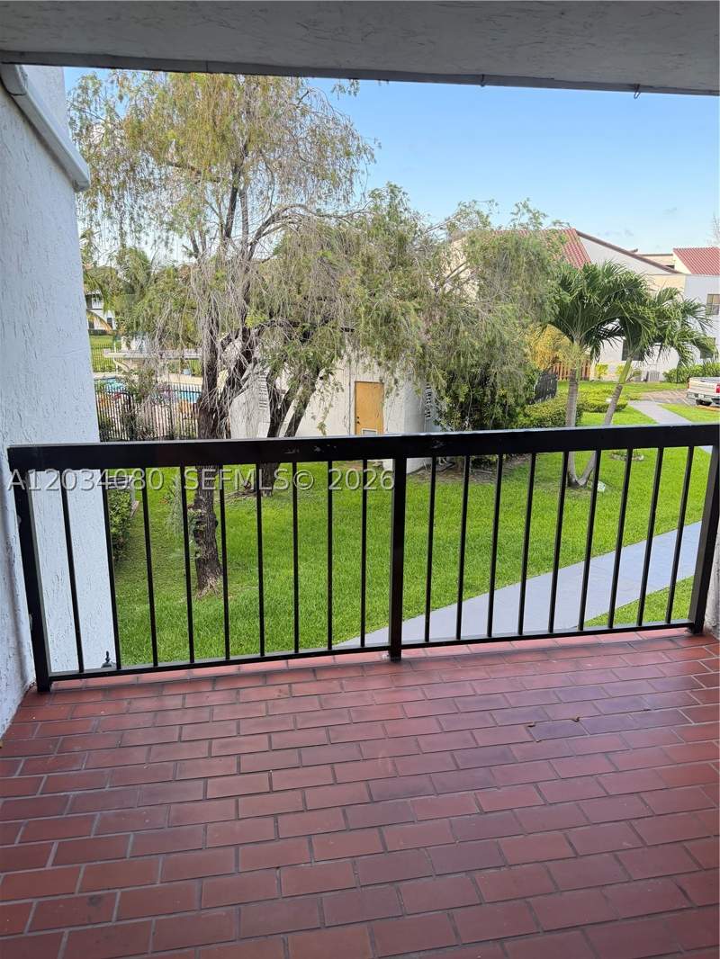 2 bedroom Condominium at 9429 Fontainebleau Blvd 207-33, Bleau Fontaine Condo #3, Miami — photo 3