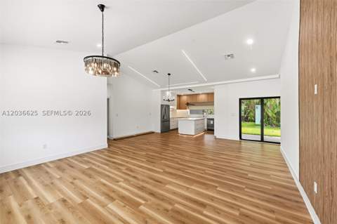 1140 NE 201st Ter, Miami FL - photo 13 of 36