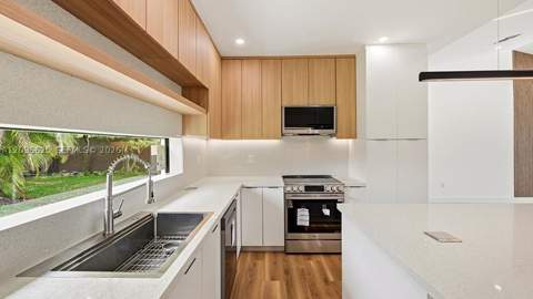 1140 NE 201st Ter, Miami FL - photo 20 of 36