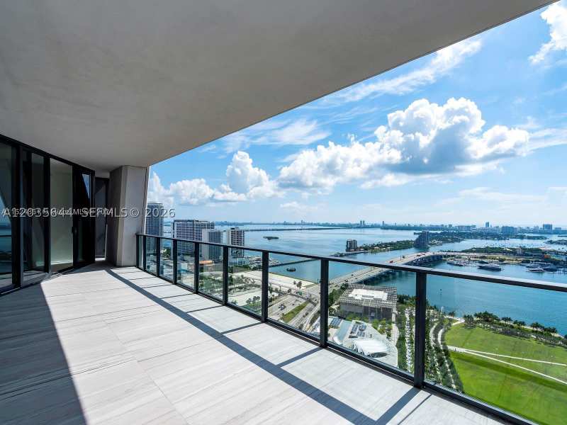 4 bedroom Condominium at 1000 Biscayne Blvd 4802, 1000 Museum by Zaha Hadid, Miami — photo 1