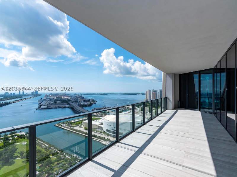 4 bedroom Condominium at 1000 Biscayne Blvd 4802, 1000 Museum by Zaha Hadid, Miami — photo 2