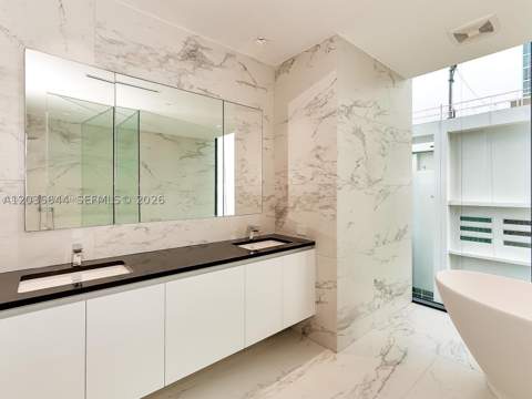 1000 Biscayne Blvd 4802, Miami FL - photo 20 of 27