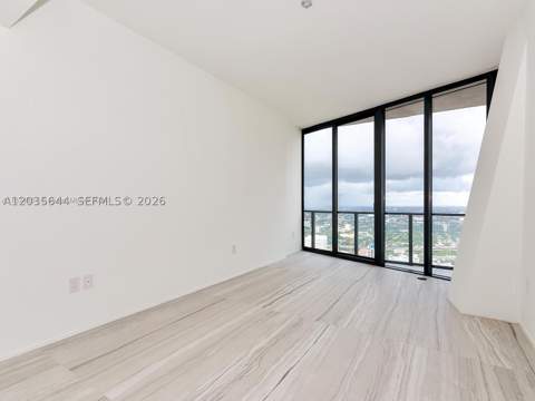 1000 Biscayne Blvd 4802, Miami FL - photo 23 of 27
