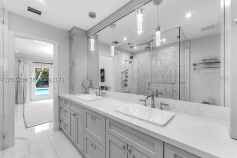 6561 Marlin Dr, Coral Gables FL - photo 22 of 52