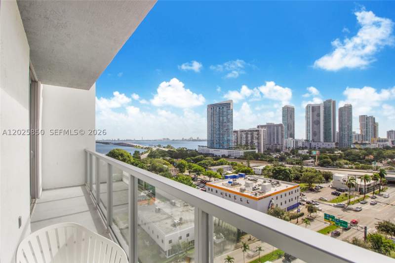 1 bedroom Condominium at 3900 Biscayne Blvd S-1110, Quadro Condo, Miami — photo 4