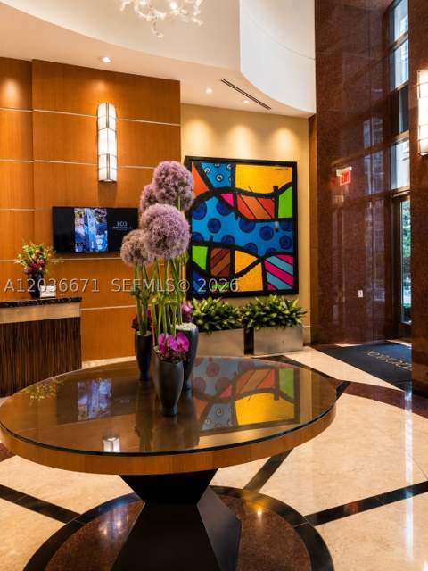 253 NE 2nd St 3004, Miami FL - photo 9 of 19