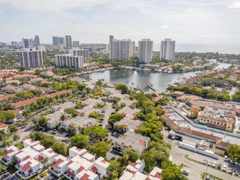 3578 Magellan Cir 232-3, Aventura FL - photo 8 of 43