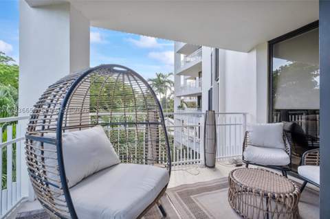 1000 Quayside Ter 411, Miami FL - photo 8 of 86