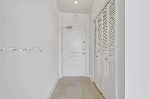 9381 E Bay Harbor Dr 404S, Bay Harbor Islands FL - photo 17 of 52