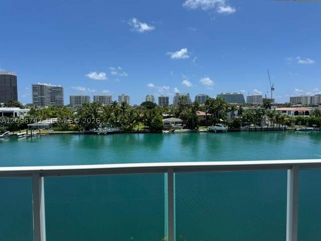 1 bedroom Condominium at 9381 E Bay Harbor Dr 404S, London Towers Condo, Bay Harbor Islands — photo 5