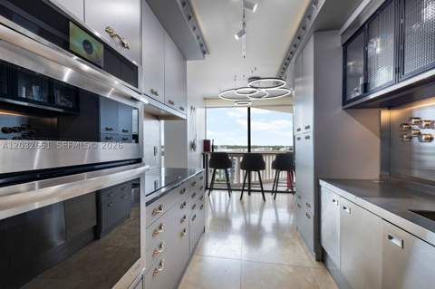 1000 W Island Blvd 911, Aventura FL - photo 14 of 50