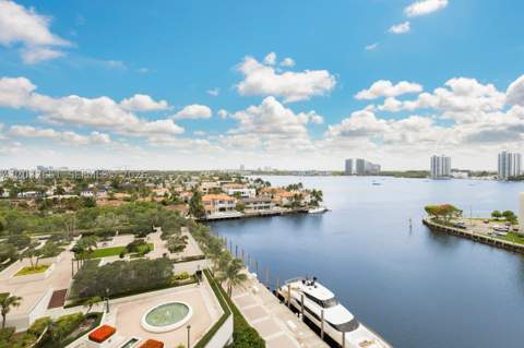 1000 W Island Blvd 911, Aventura FL - photo 9 of 50