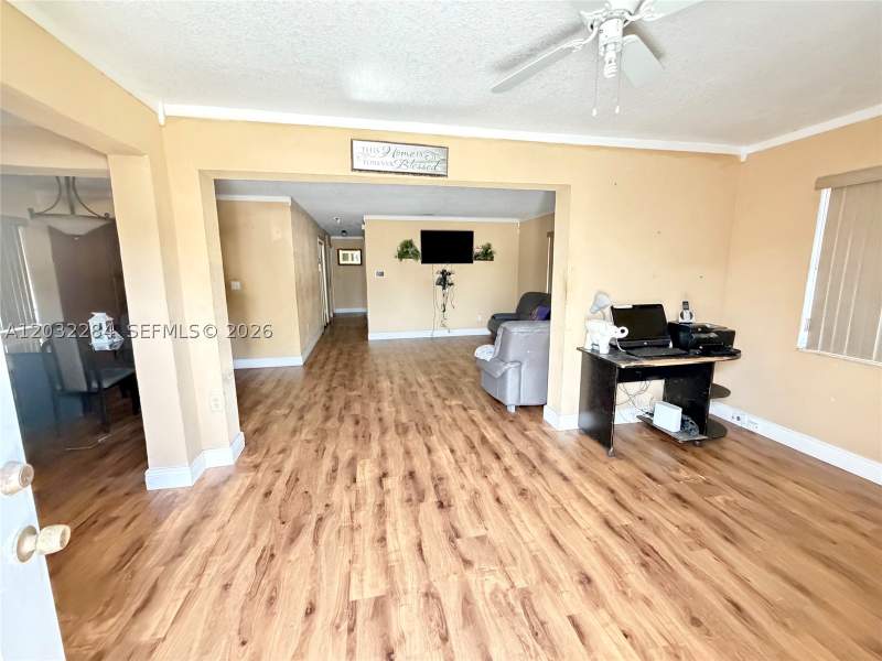 3 bedroom SingleFamilyResidence at 997 NW 116th St, Gratigny Park, Miami — photo 5