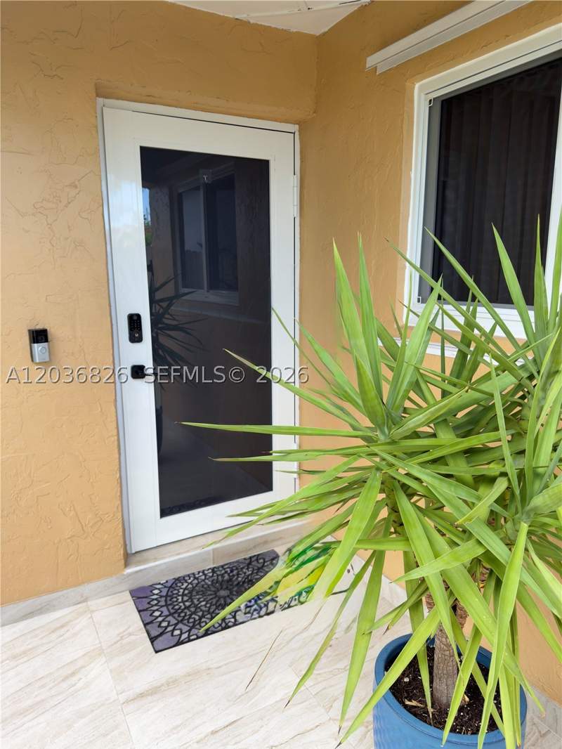 3 bedroom SingleFamilyResidence at 9623 SW 146th Pl, Lormar I, Miami — photo 2