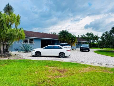 21217 SW 160 St, Miami FL - photo 8 of 98