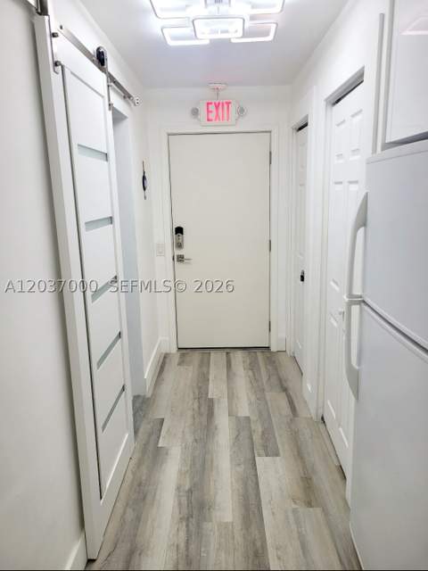 7904 West Dr 1011, North Bay Village FL - photo 6 of 14