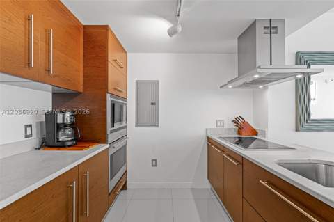 495 Brickell Ave 905, Miami FL - photo 16 of 52