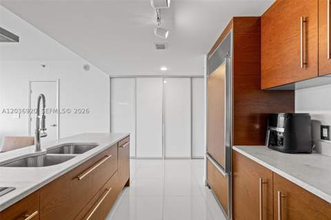 495 Brickell Ave 905, Miami FL - photo 20 of 52