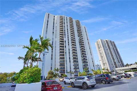 3625 N Country Club Dr 603, Aventura FL - photo 19 of 27