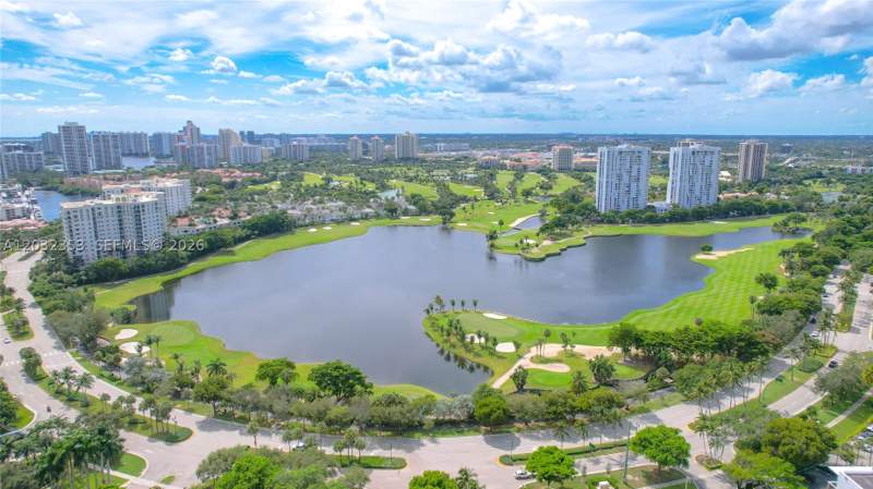 2 bedroom Condominium at 3625 N Country Club Dr 603, Aventura Eldorado Condo, Aventura — photo 2