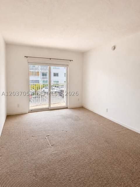 240 Galen Dr 214, Key Biscayne FL - photo 7 of 12