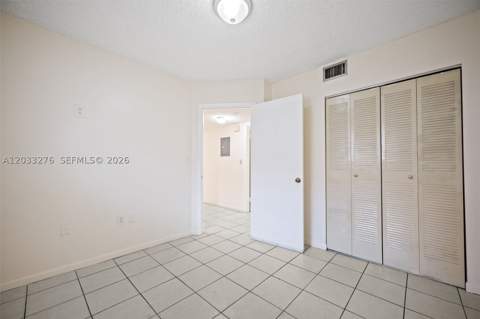 5490 W 21st Ct 310, Hialeah FL - photo 14 of 35