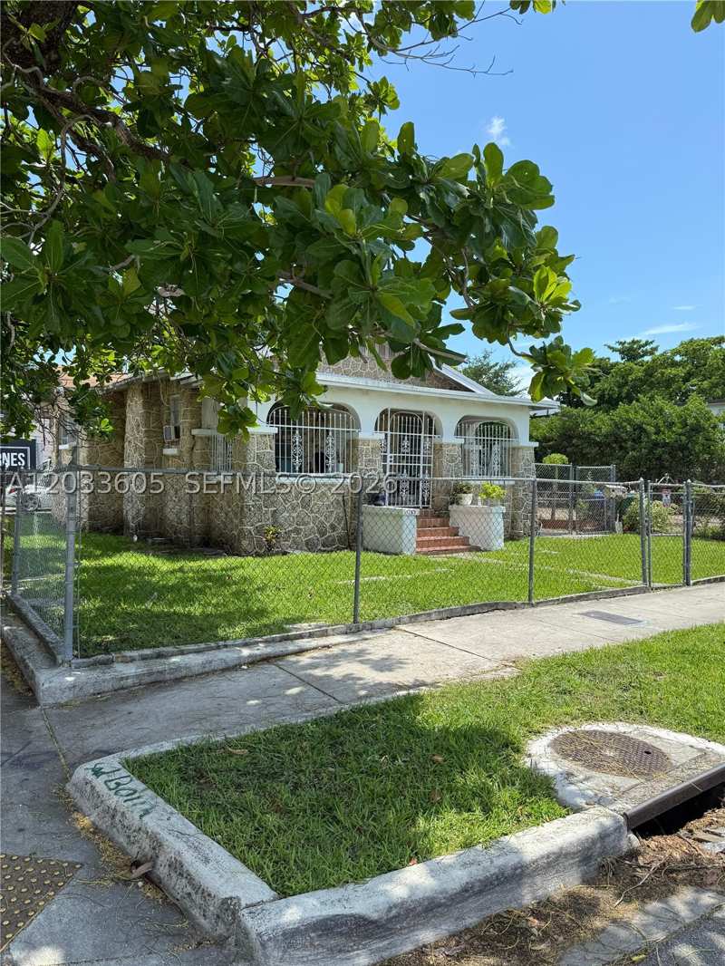 3 bedroom SingleFamilyResidence at 1269 NW 4th St, Lawrence Estate Land Co, Miami — photo 1