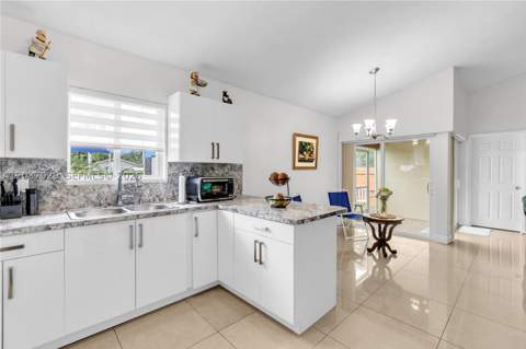 13572 SW 285th Ter, Homestead FL - photo 14 of 51
