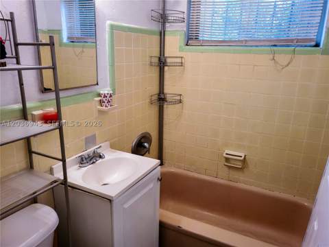 1225 NW 127th St, North Miami FL - photo 16 of 24