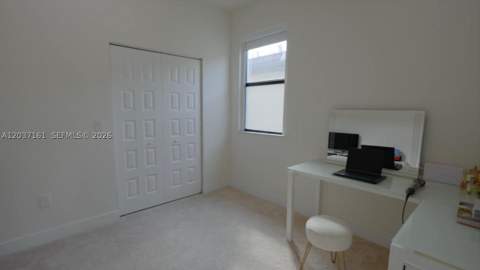 7661 NW 103rd Ct, Doral FL - photo 18 of 19