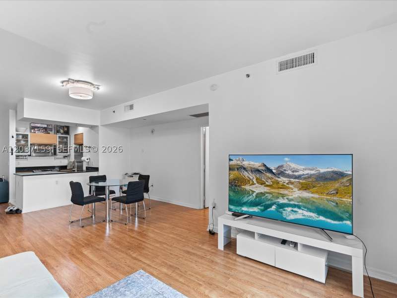 1 bedroom Condominium at 950 Brickell Bay Dr 501, The Plaza 851 Brickell Co, Miami — photo 5