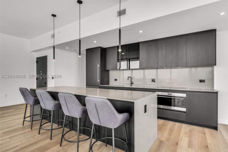 2 bedroom Condominium at 20 NE 11th St 5102, E11even Hotel and Residenc, Miami — photo 4