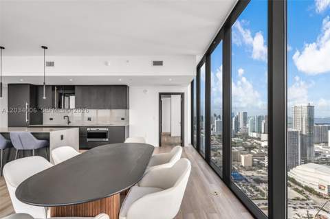 20 NE 11th St 5102, Miami FL - photo 8 of 43